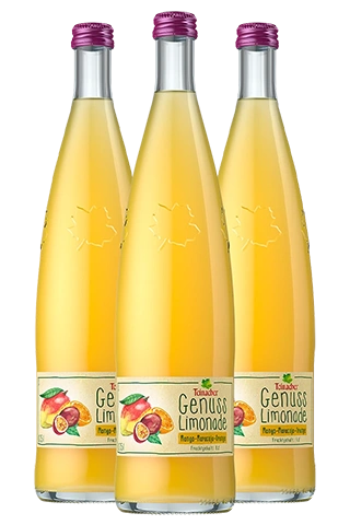 Drei Teinacher Genuss-Limonaden Mango-Maracuja-Orange in der 0,75 L Glas Genussflasche
