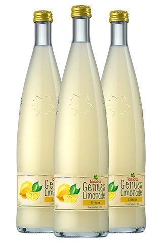 Drei Teinacher Genuss-Limonaden Zitrone in der 0,75 L Glas Genussflasche