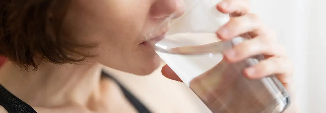 teinacher_blog_wasserwissen_wasser_gut_fuer_koerper_header_bild